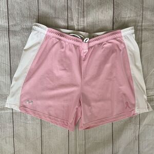 Under Armour women M heatgear pull on shorts pink & white